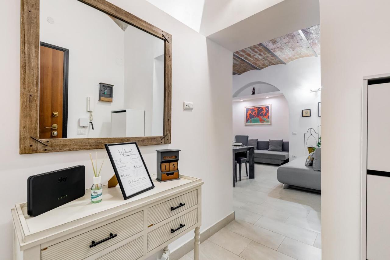 Cosy Apartment- Colosseum- Termini Railway Apartment *